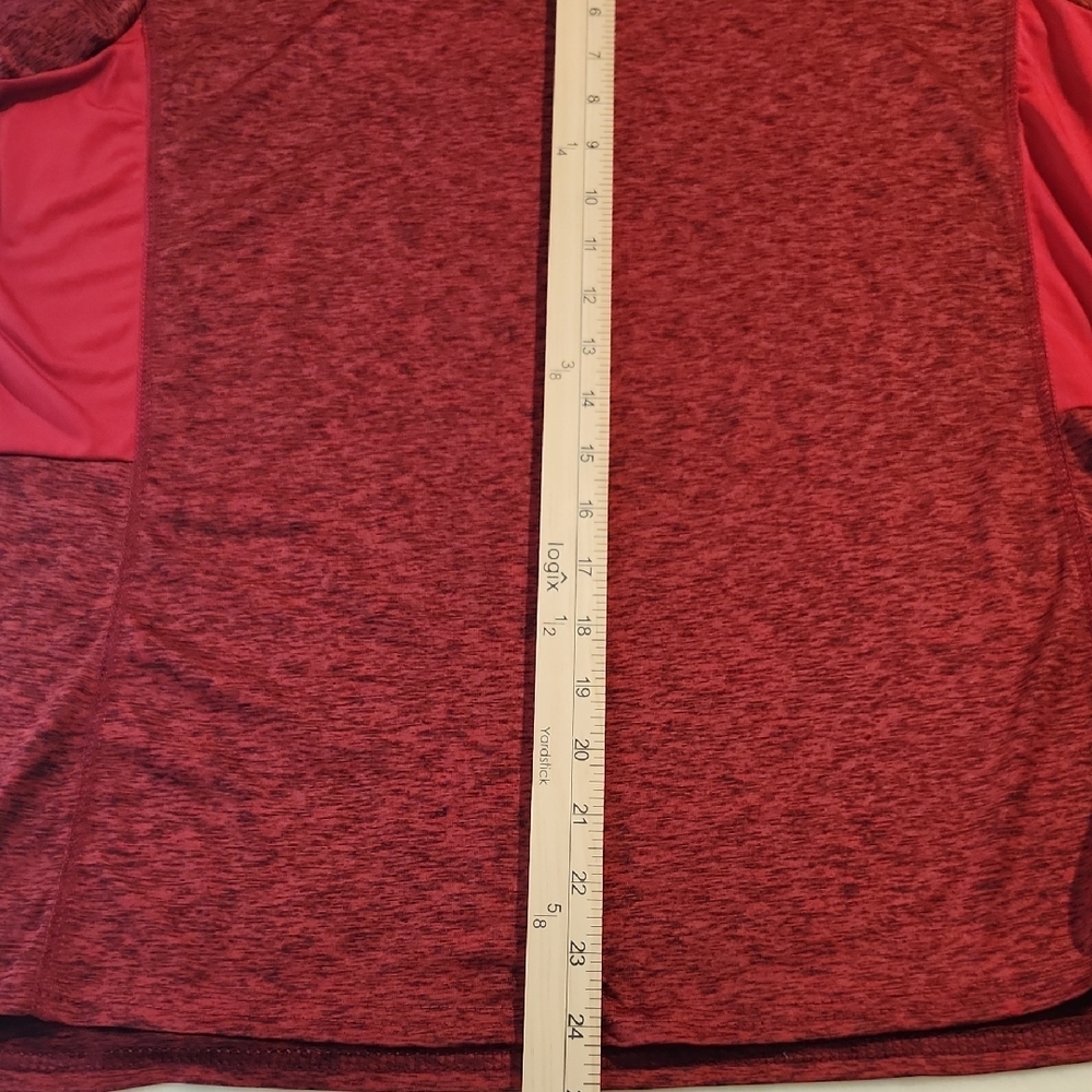 Realessentials Red Heathered V-Neck T-Shirt Men's Size Large - Picture 5 of 6